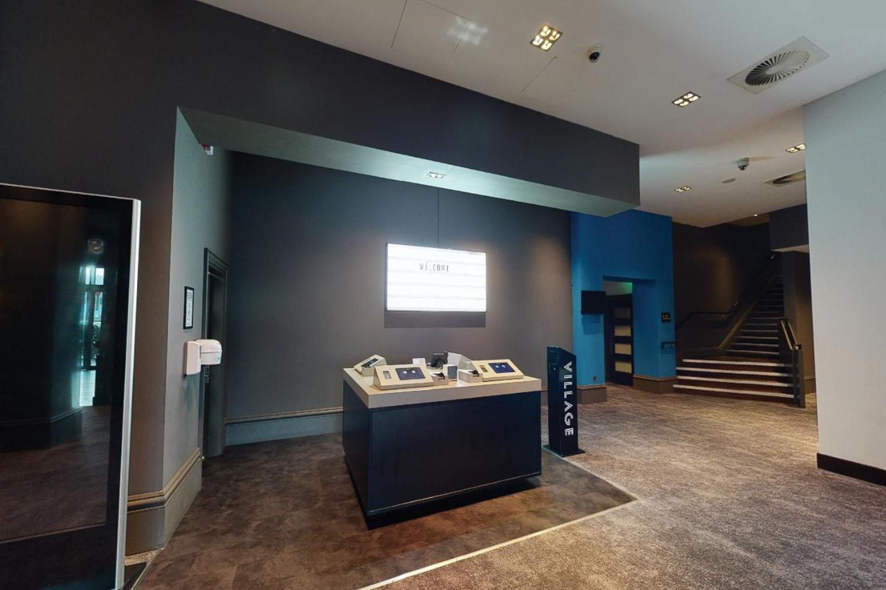 Village Hotel London Watford Elstree Extérieur photo